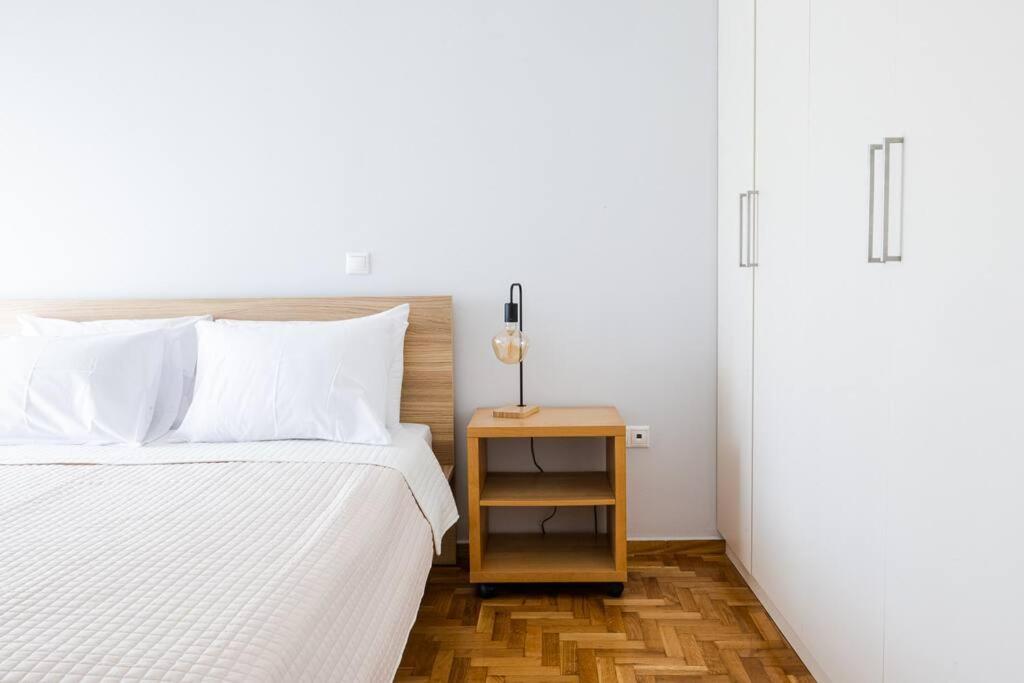 Cosy Apartment 700M From Acropolis Athen Eksteriør billede