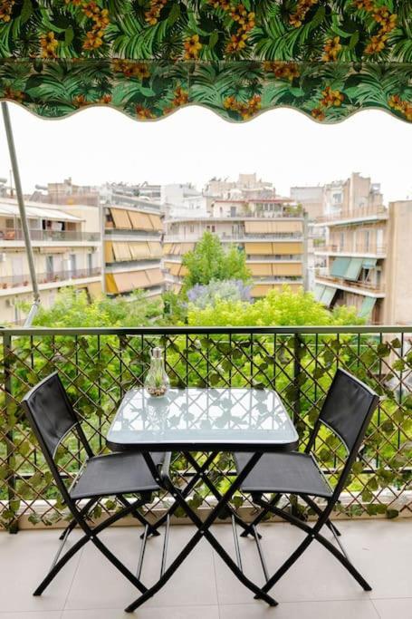 Cosy Apartment 700M From Acropolis Athen Eksteriør billede